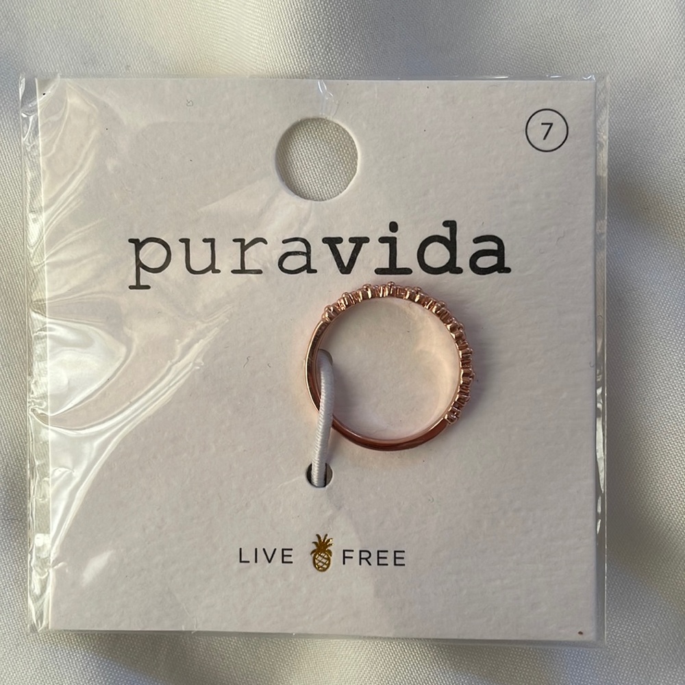 Floral stacking Ring Pura Vida